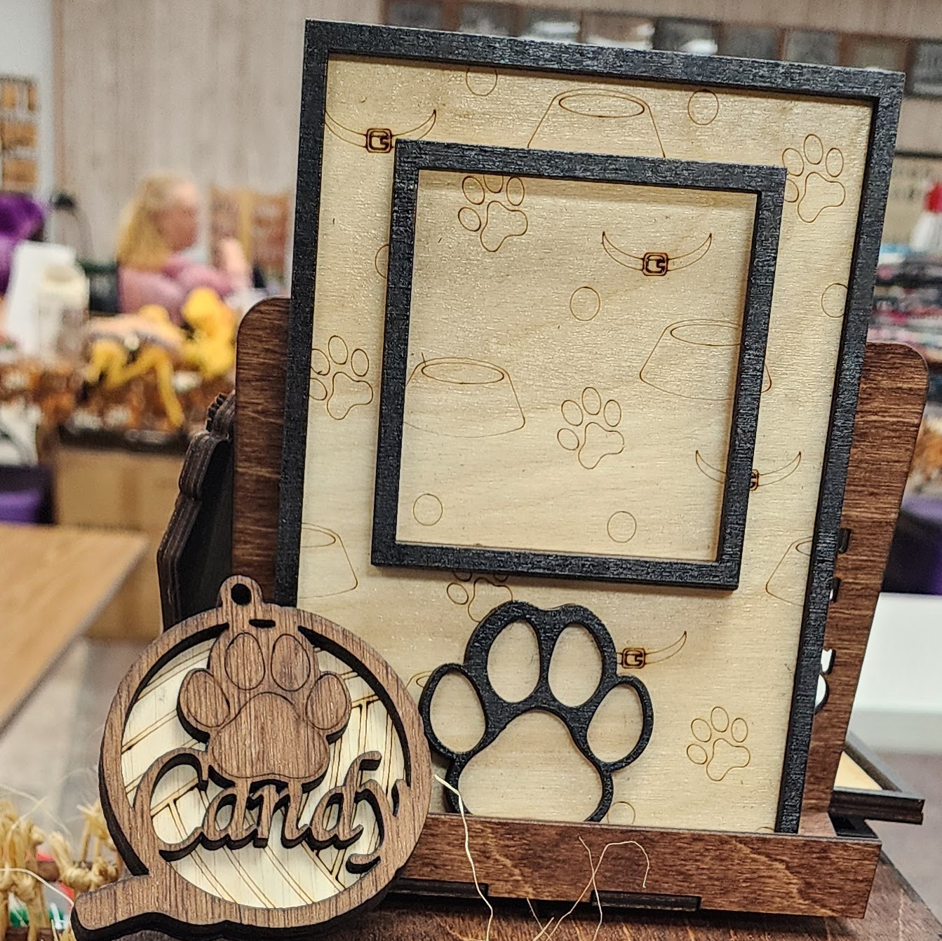 Pet Picture Frame